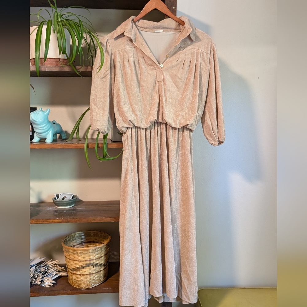 Vintage Midi Dress - Tan